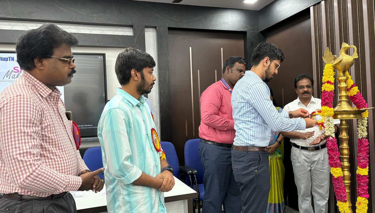 Two days boot camp for SHE Makethon organised by StartupTN